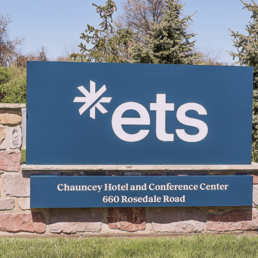 TOEIC、TOEFL、GREを所有するETS、試験ポートフォリオの一部を5億ドルで売却することを検討